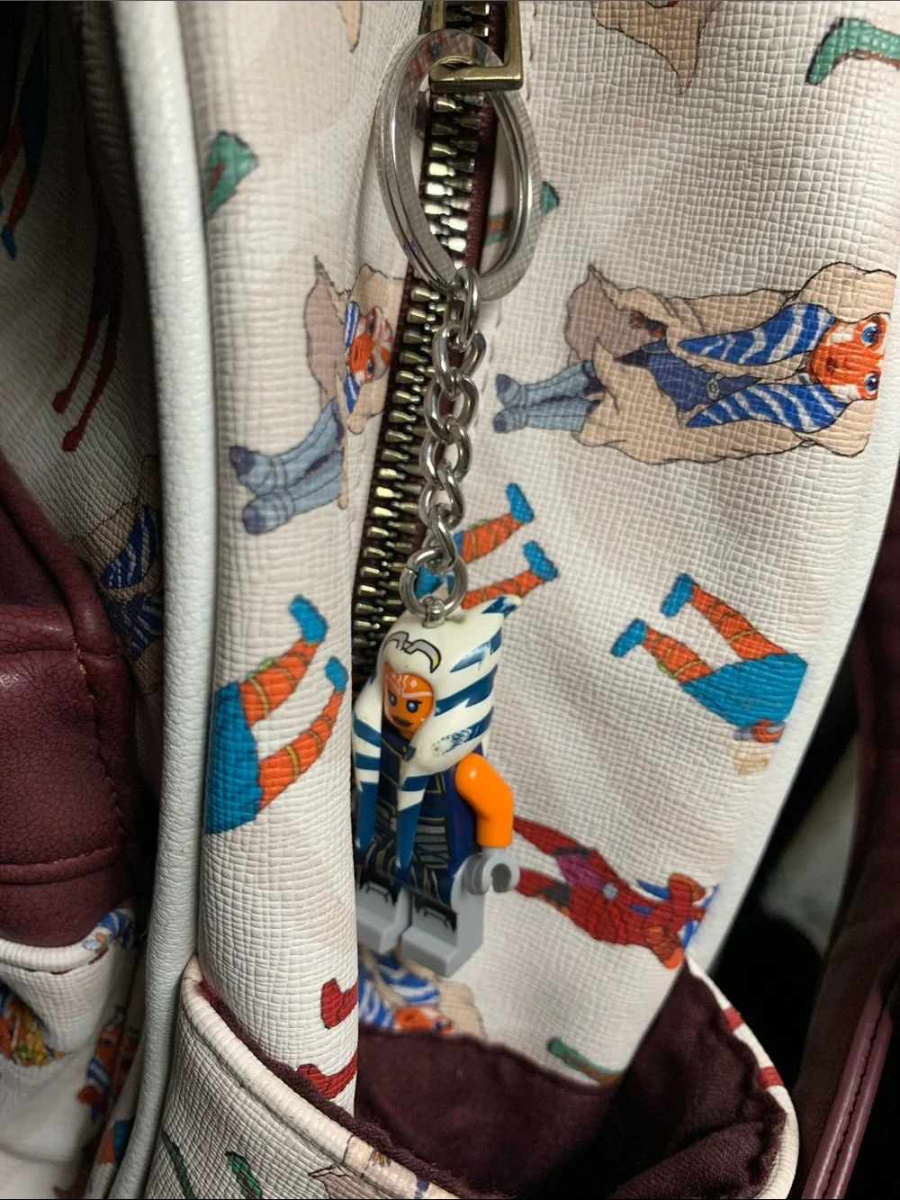 Star Wars Kids Backpack in White with Burgundy Accents & zipper charm